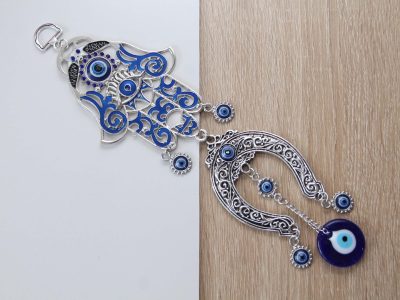 COLGANTE MANO DE HAMSA Y HERRADURA (2)